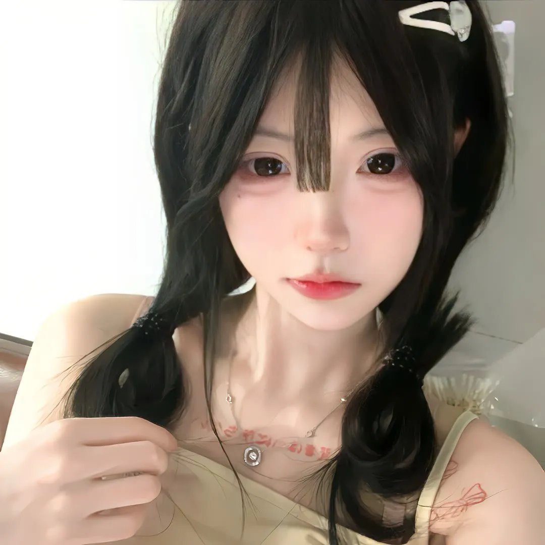 呢喃语页